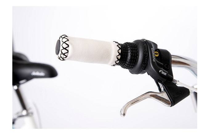 2023 Avalanche Bella Donna 26"