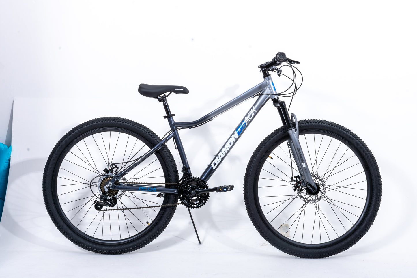 2025 Diamondback 26" MTB Velocity