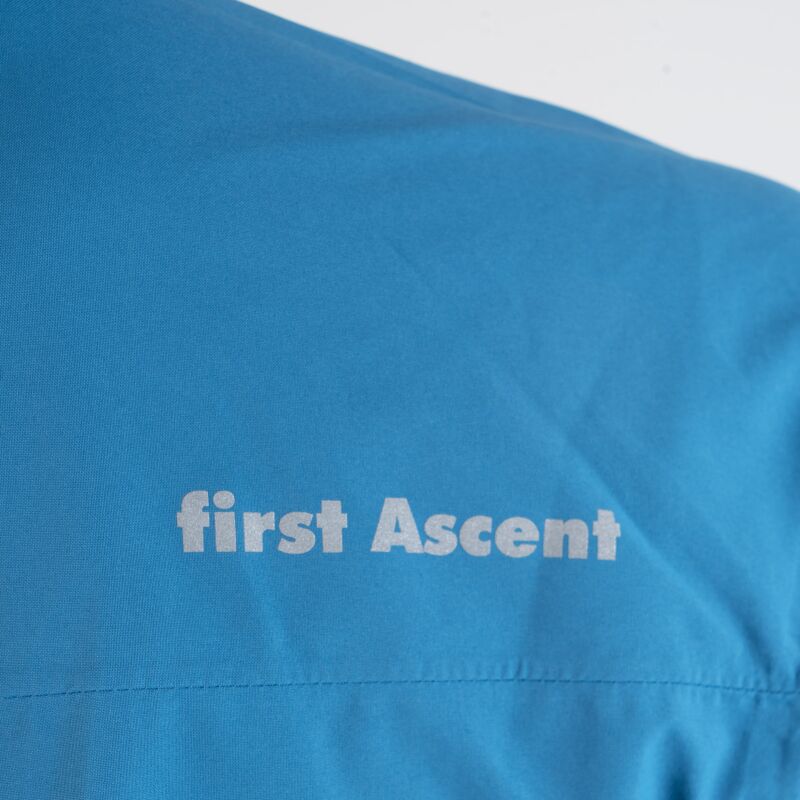 First Ascent - Storm breaker Rain shell