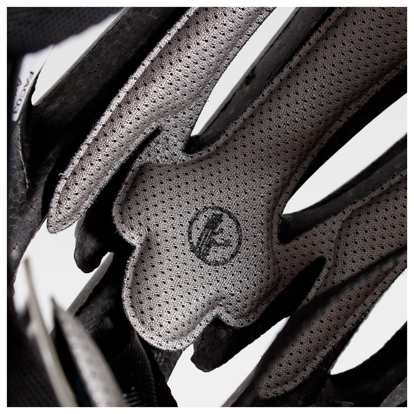 First Ascent Rapid Cycling Helmet
